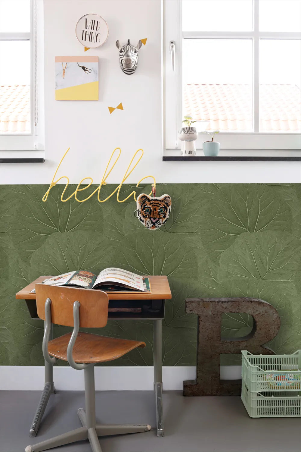 Jungle Fever - Palm Imprint botanical wallpaper ESTAhome