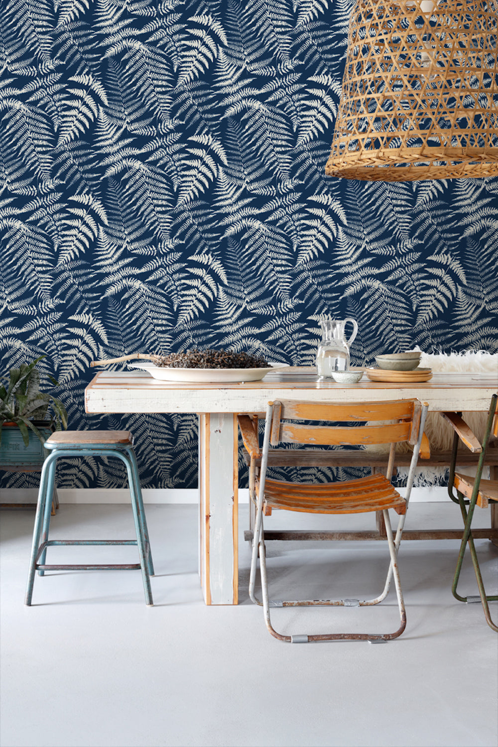 Vintage Flowers - Ferns botanical wallpaper Esta    