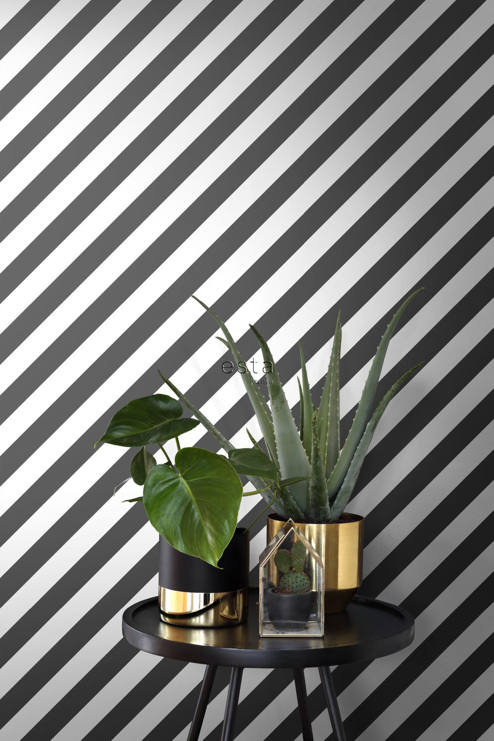 Art of Deco - Diagonal Stripes art deco wallpaper Esta    