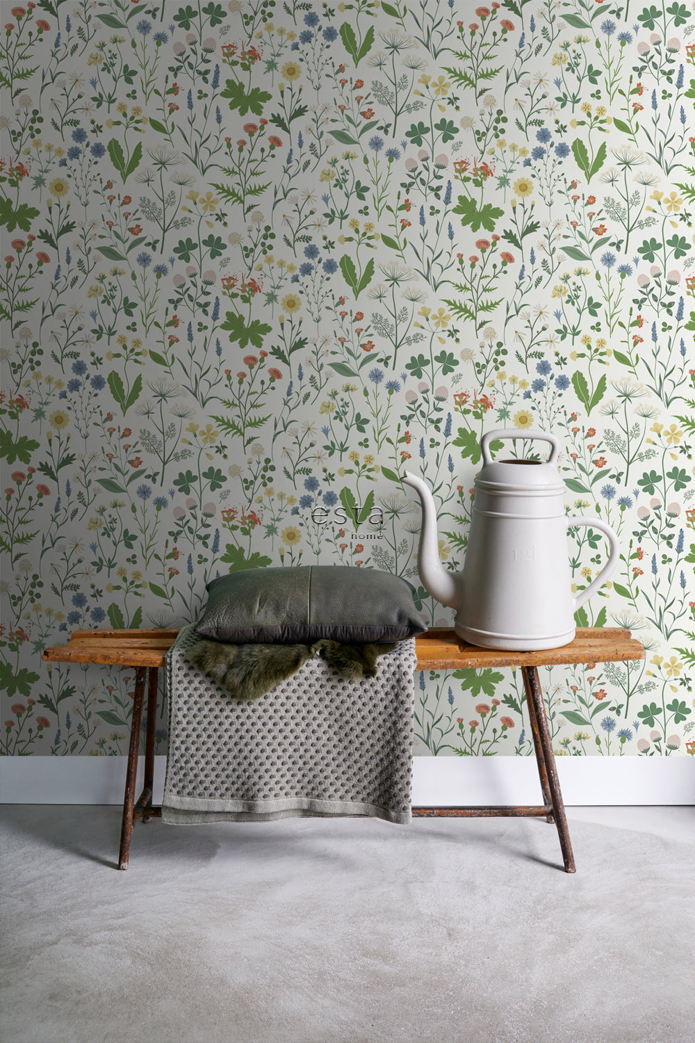 Vintage Flowers - Wild Flowers botanical wallpaper Esta    
