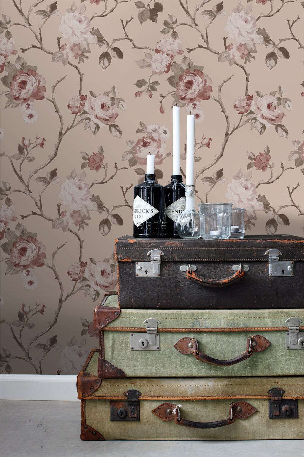 Vintage Flowers - Magic Rose botanical wallpaper Esta    