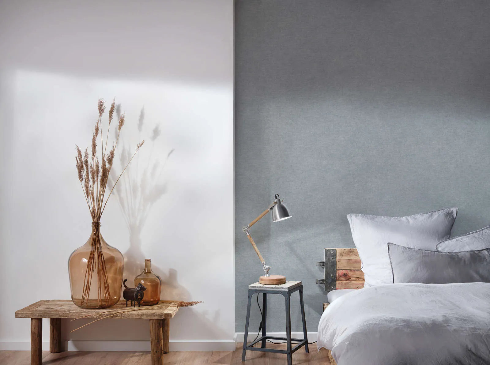 Smart Surfaces - Everett plain wallpaper AS Creation