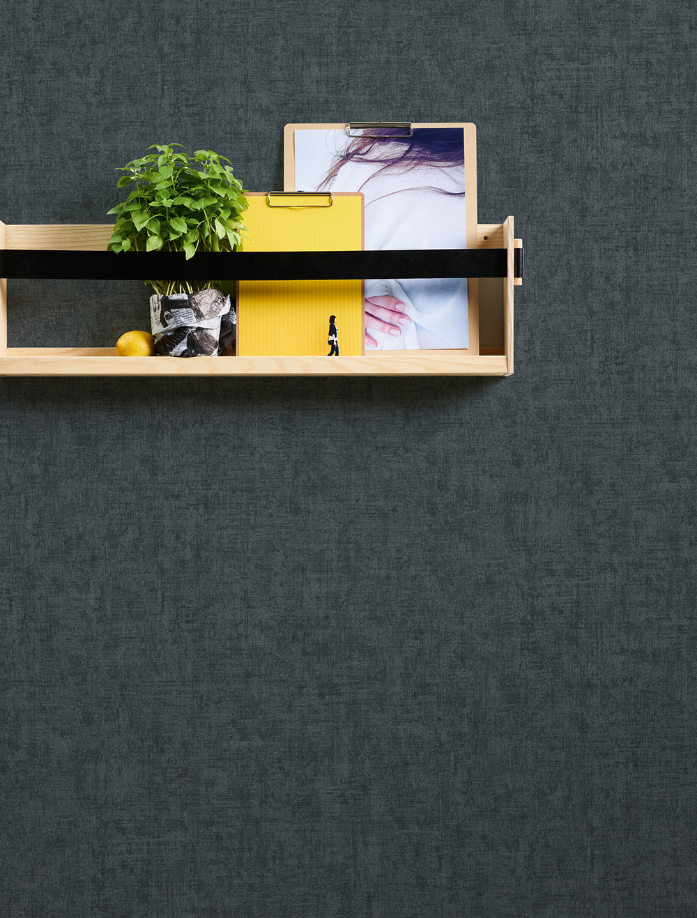Greenery - Lovely Linen Look plain wallpaper AS Creation    