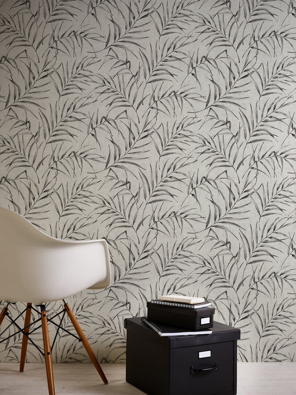 Greenery - Delicate Leaves botanical wallpaper AS Creation    