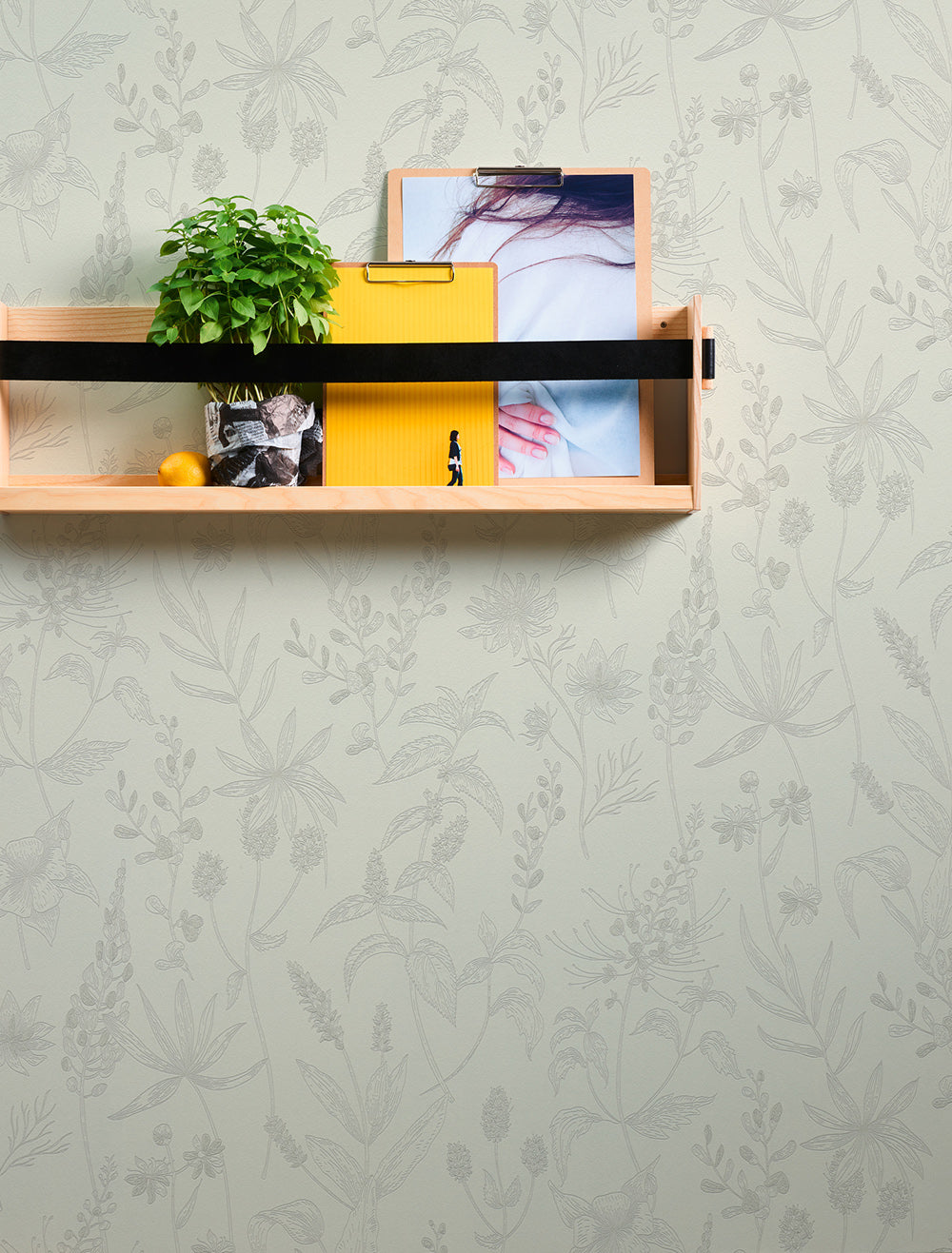 Trendwall - Etched Florals botanical wallpaper AS Creation    