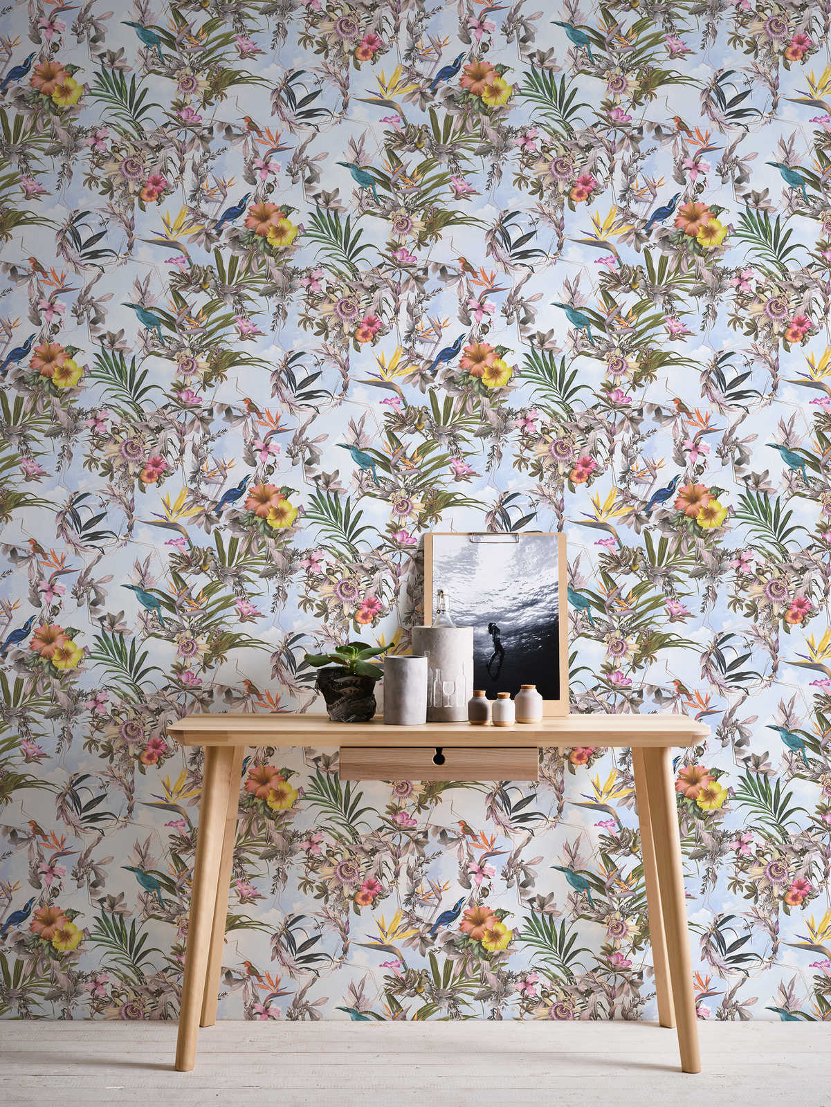 Dream Flowery - Hibiscus botanical wallpaper AS Creation    