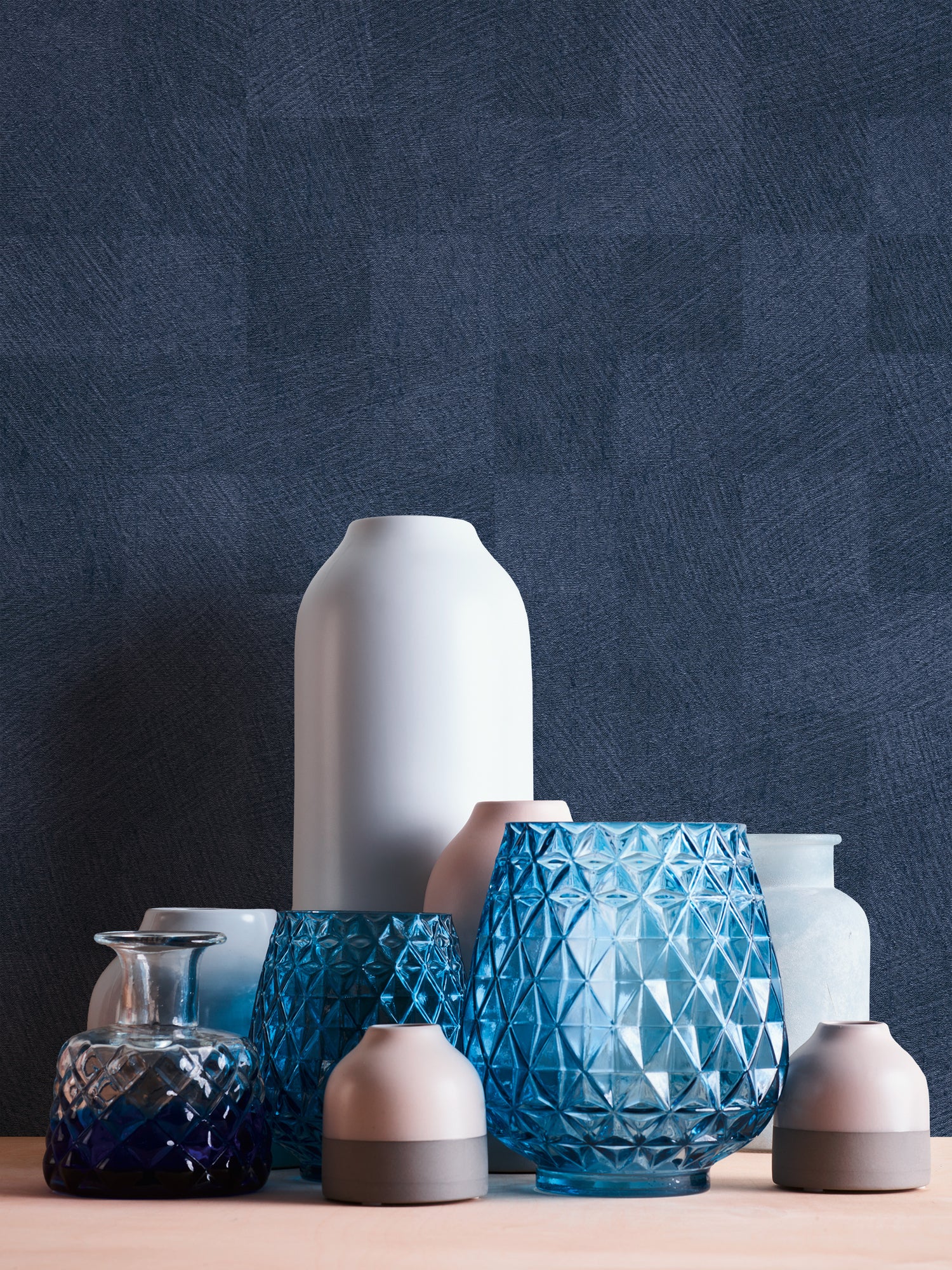 Titanium 3 - Textured Checkers geometric wallpaper AS Creation    