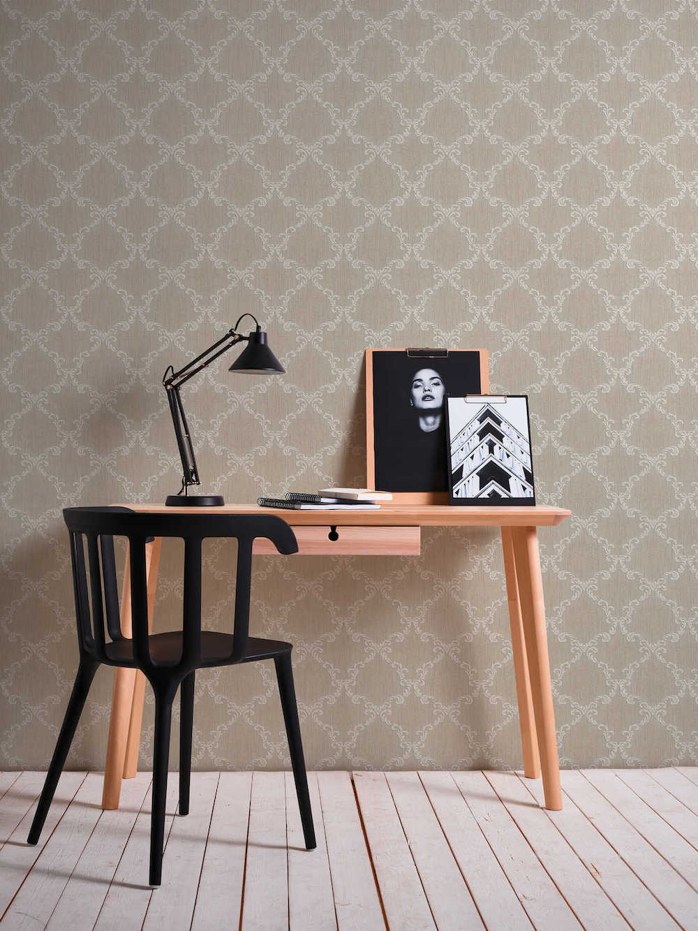 Tessuto - Filigree Trellis textile wallpaper AS Creation    