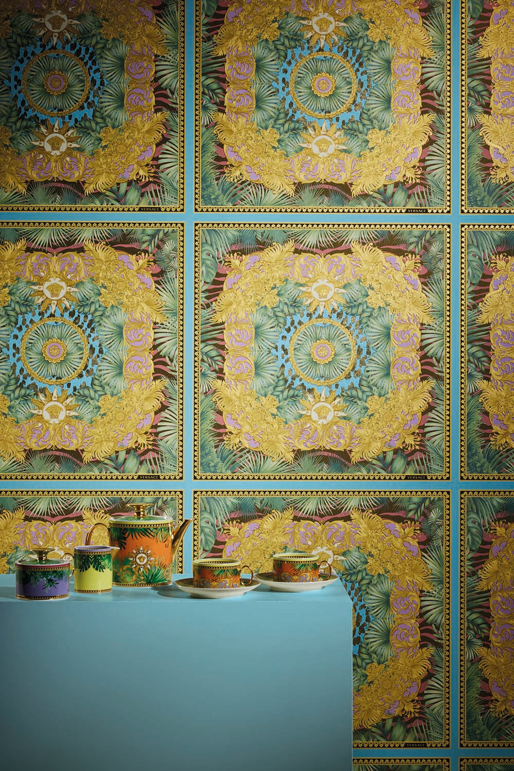 Versace 5 -  Ornate Palm designer wallpaper AS Creation    