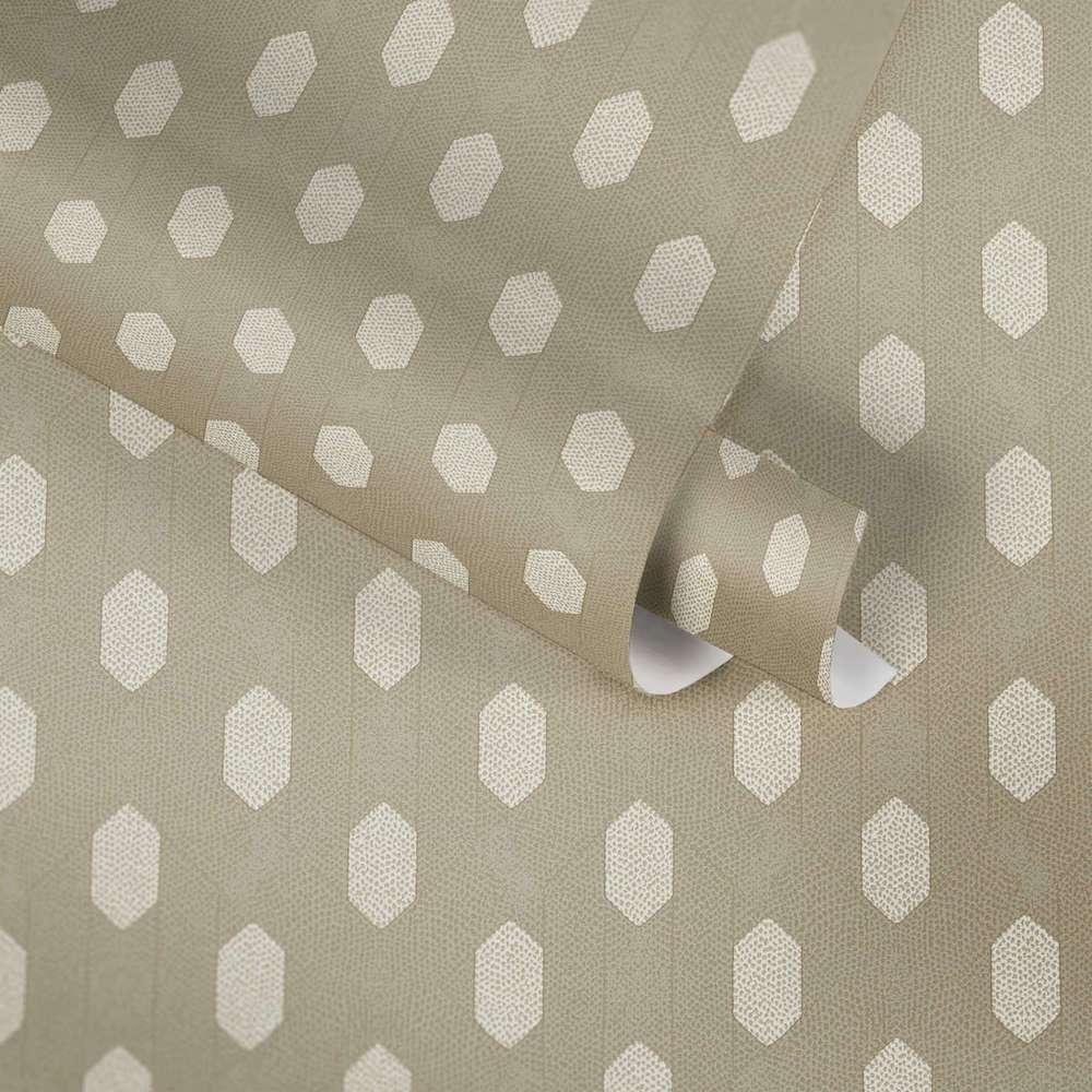 Absolutely Chic - Polka-Diamond Chic geometric wallpaper AS Creation    