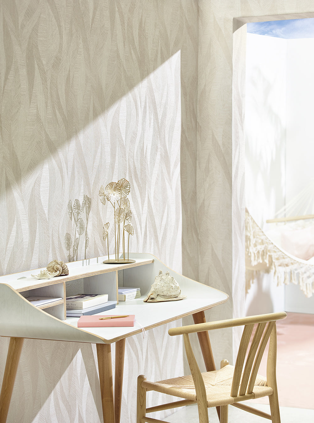 Papis Loveday - Waves botanical wallpaper Marburg    